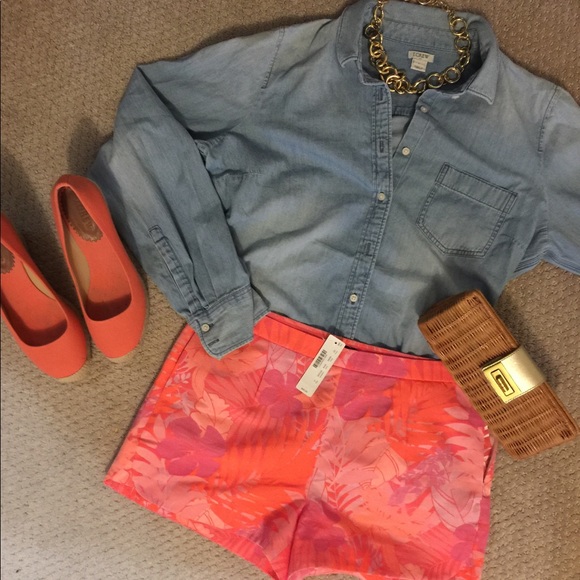 J. Crew Pants - J. CREW COLLECTION Jacquard Tropical Print Short